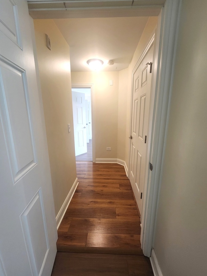 43 Foxcroft Boulevard #135, Naperville, IL 60565