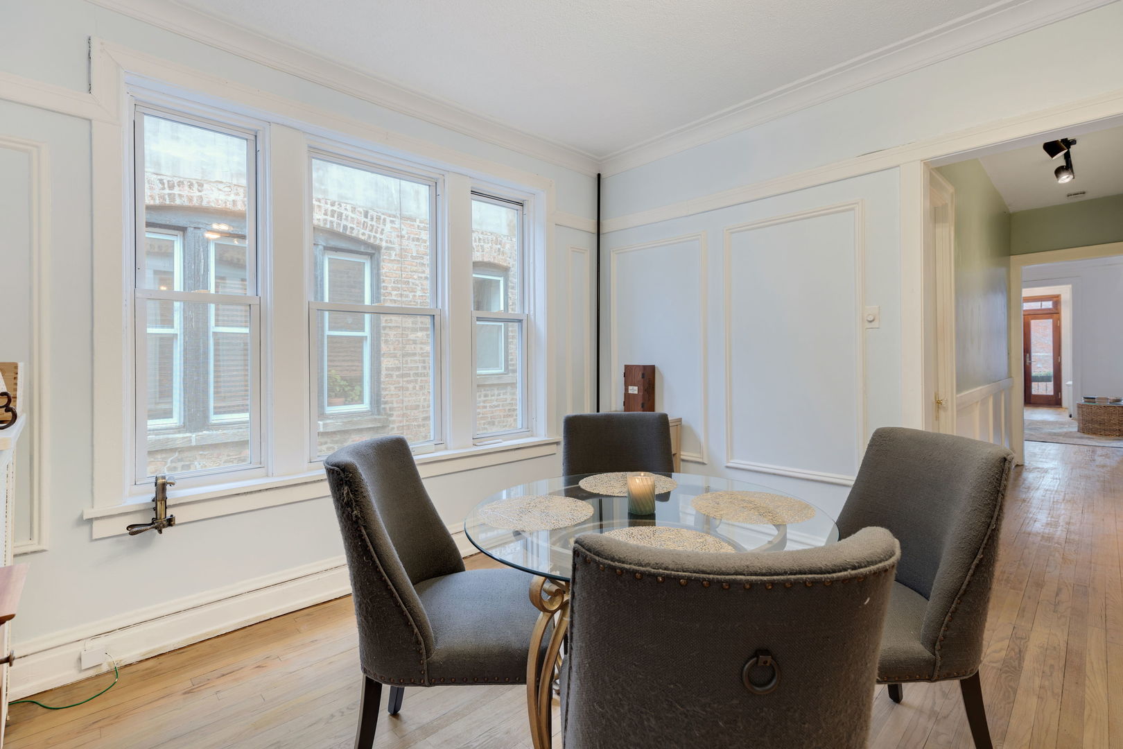 1209 W Farwell Avenue #3W, Chicago, IL 60626