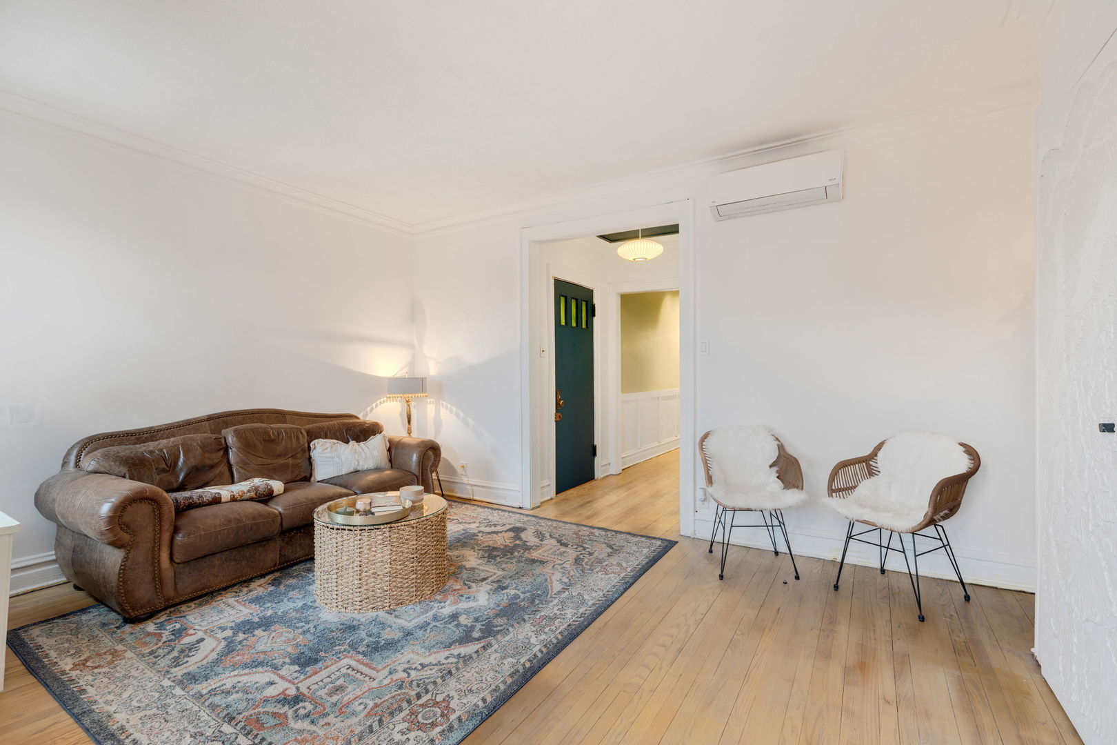 1209 W Farwell Avenue #3W, Chicago, IL 60626