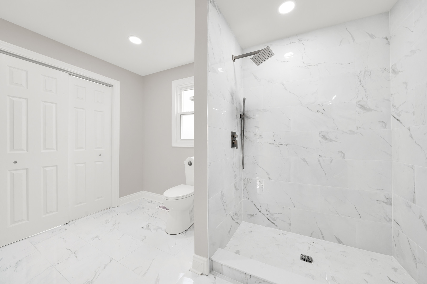 14222 Long Avenue, Midlothian, IL 60445