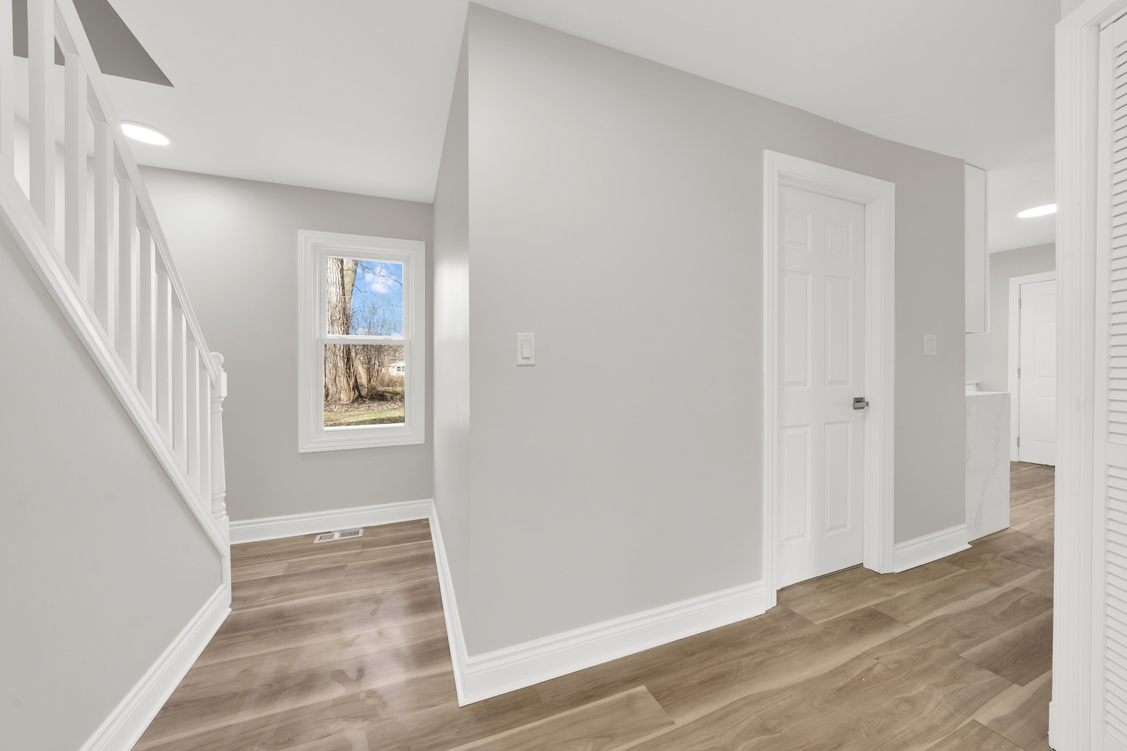 14222 Long Avenue, Midlothian, IL 60445