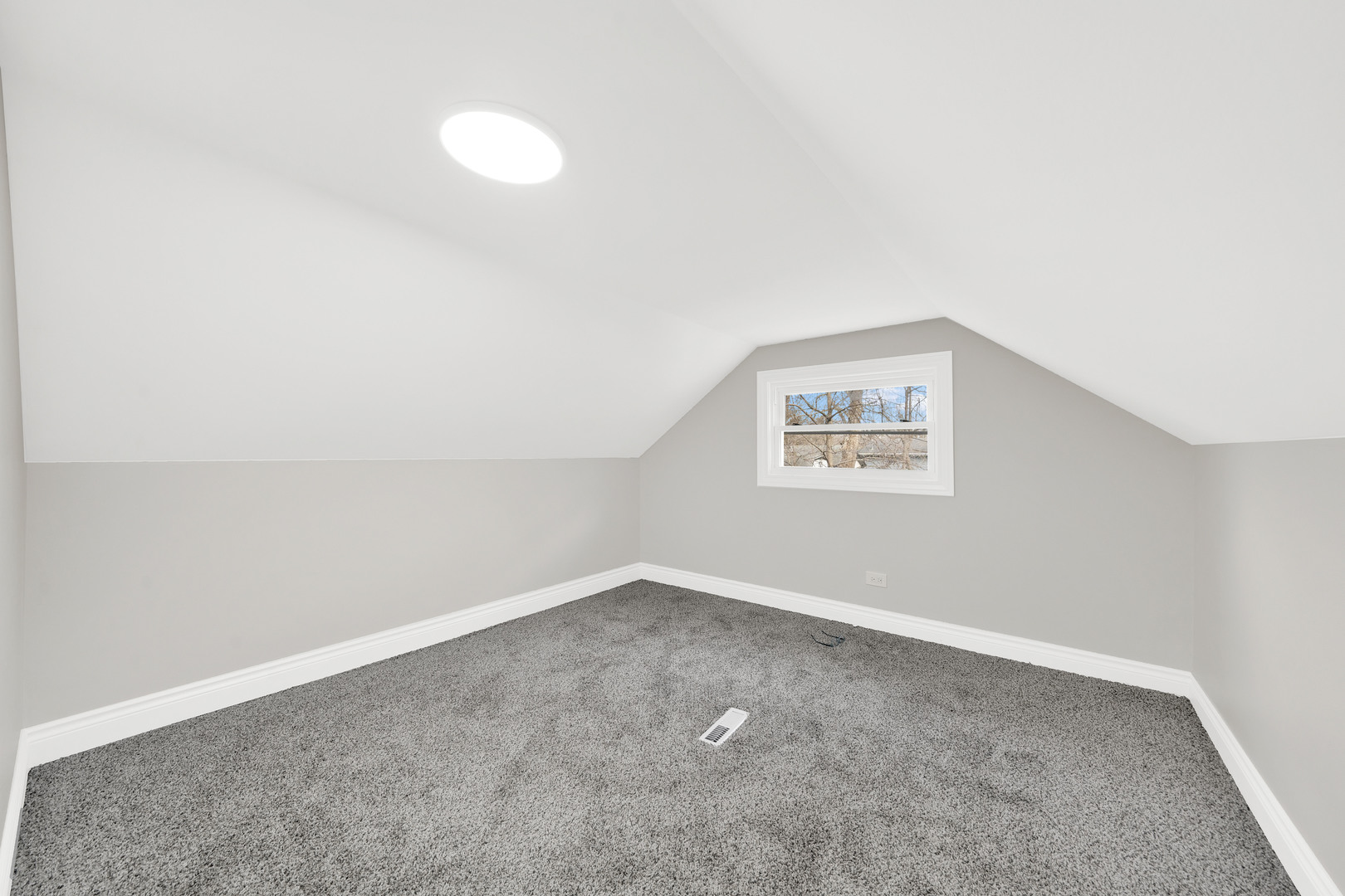 14222 Long Avenue, Midlothian, IL 60445