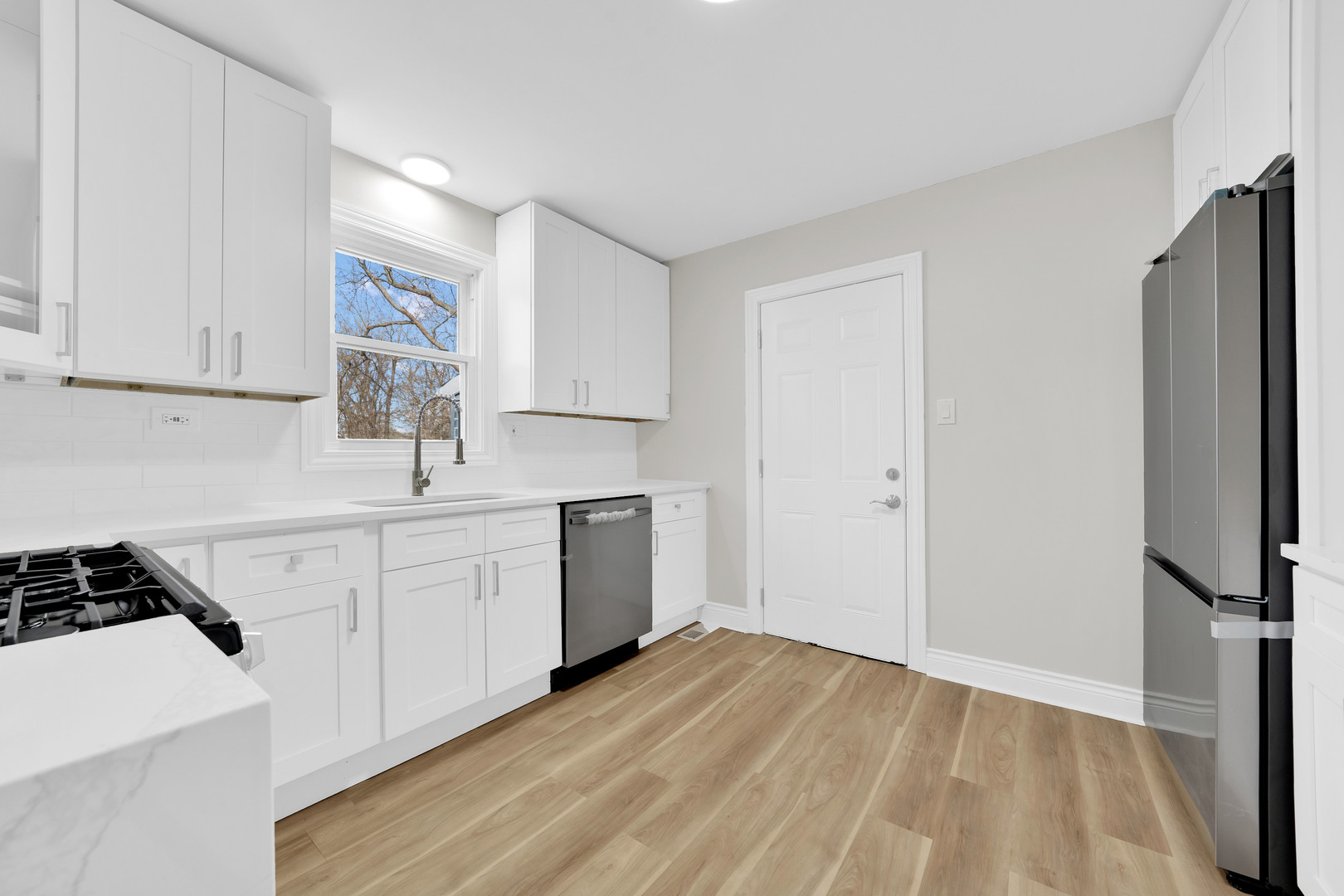 14222 Long Avenue, Midlothian, IL 60445