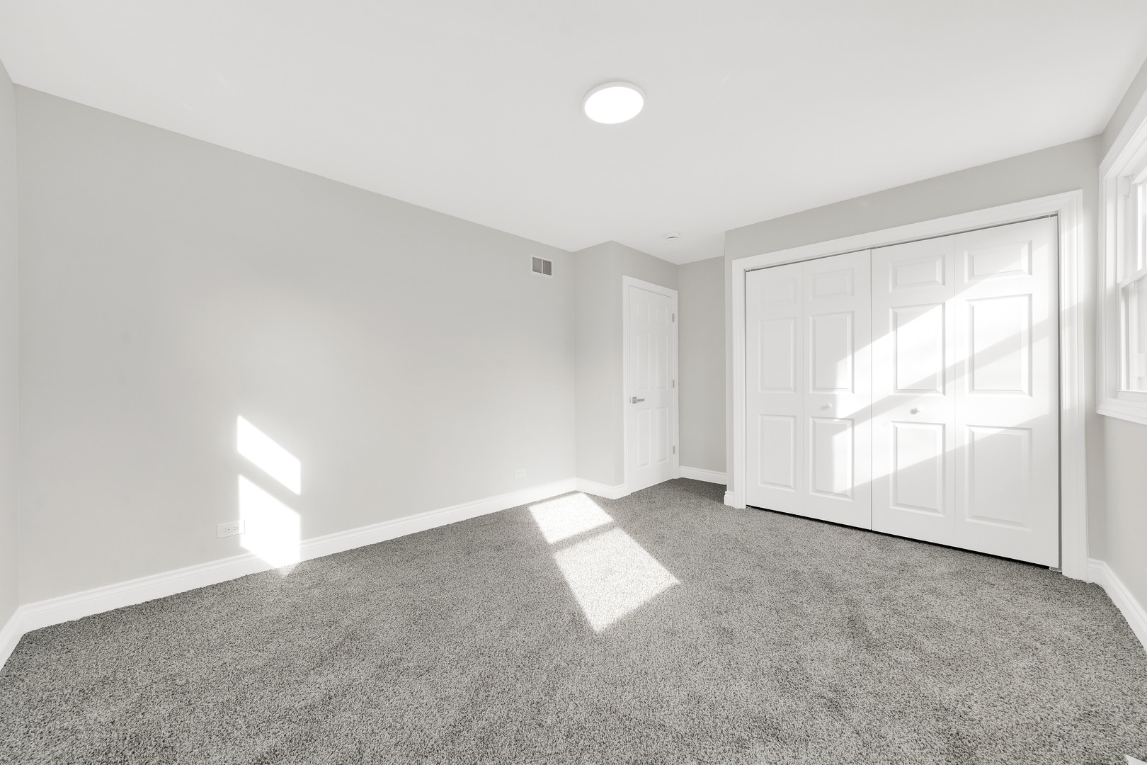 14222 Long Avenue, Midlothian, IL 60445