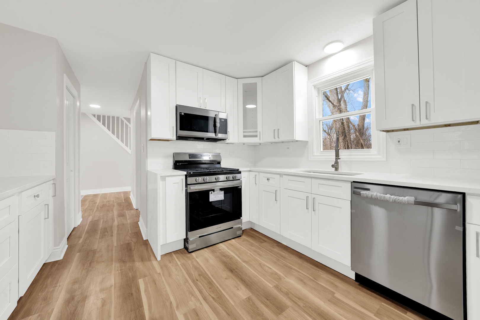 14222 Long Avenue, Midlothian, IL 60445