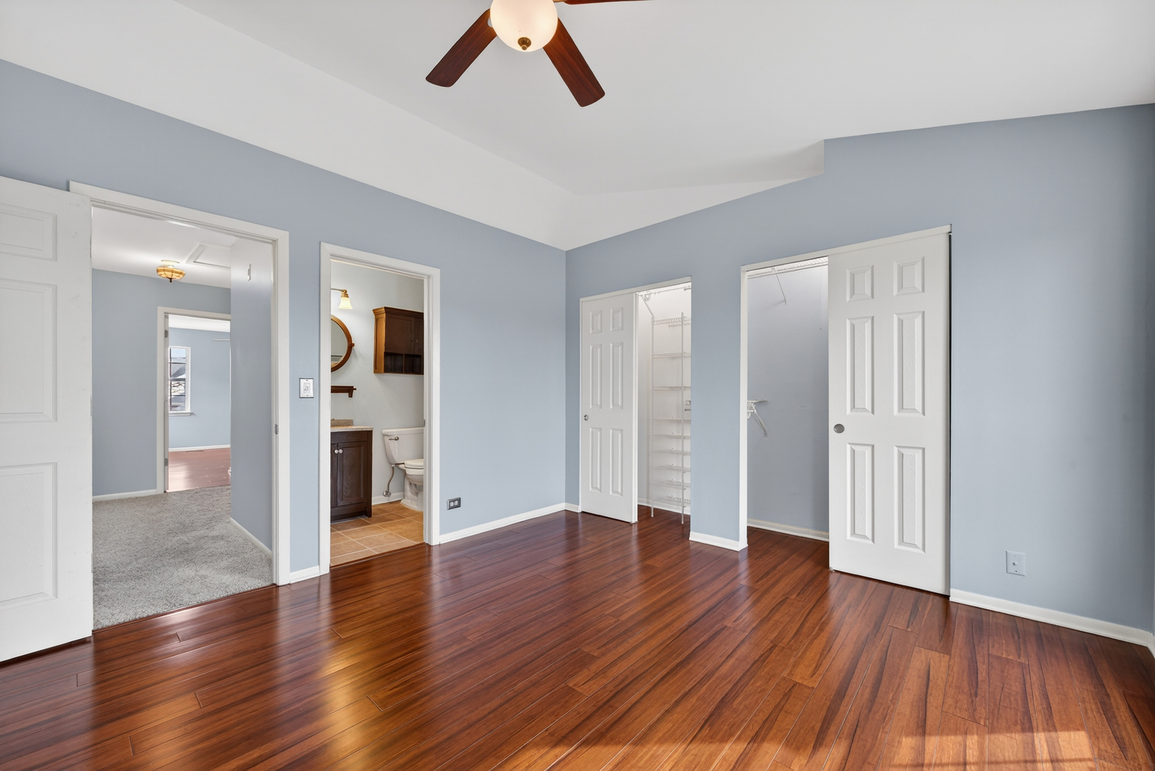 1454 EAGLE Court #1454, Glendale Heights, IL 60139