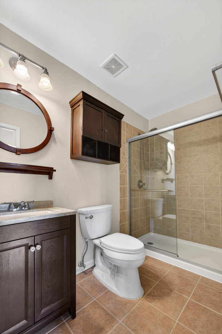 1454 EAGLE Court #1454, Glendale Heights, IL 60139