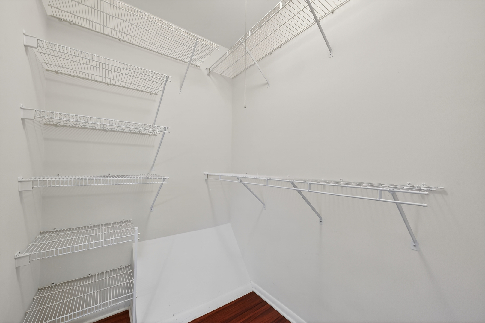 1454 EAGLE Court #1454, Glendale Heights, IL 60139