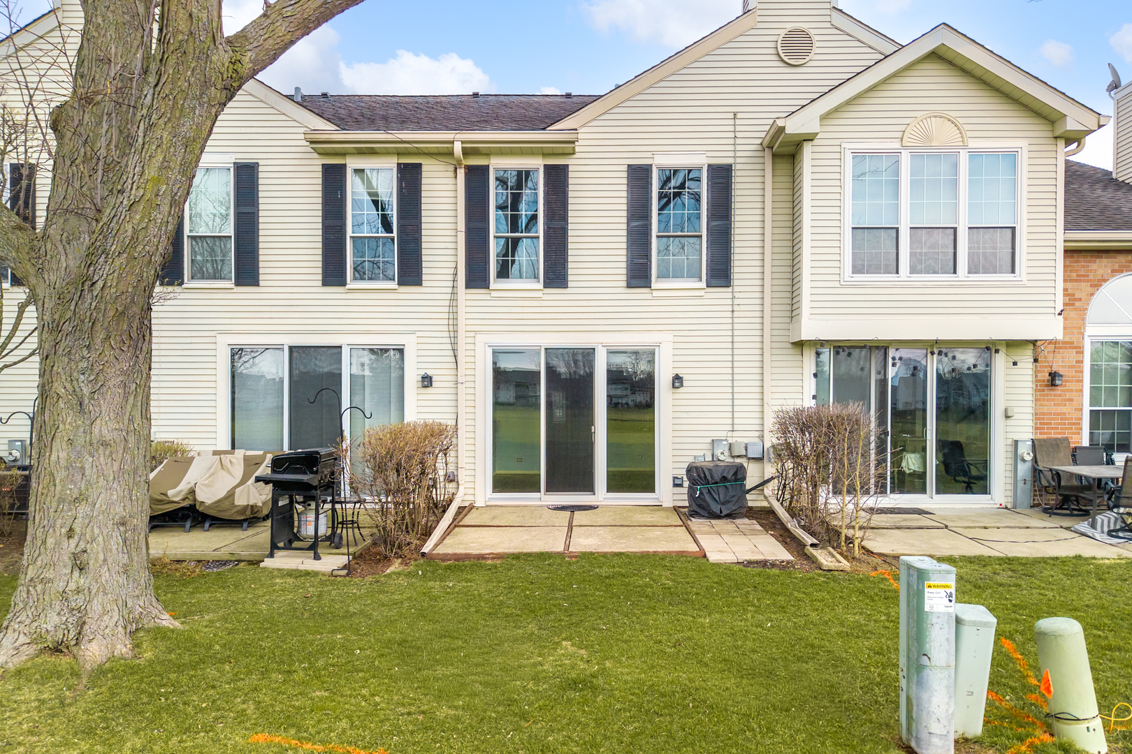 1454 EAGLE Court #1454, Glendale Heights, IL 60139