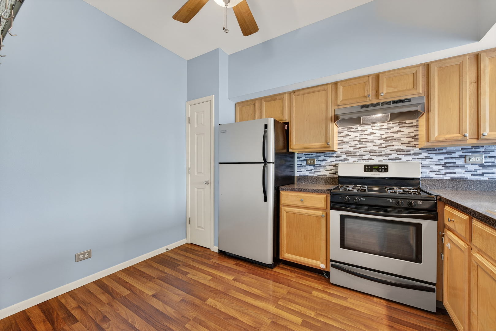 1454 EAGLE Court #1454, Glendale Heights, IL 60139