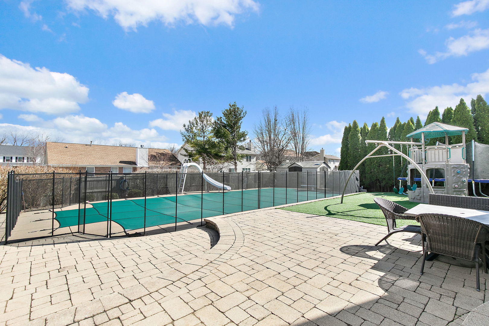 1335 Deerpath Road, Aurora, IL 60506