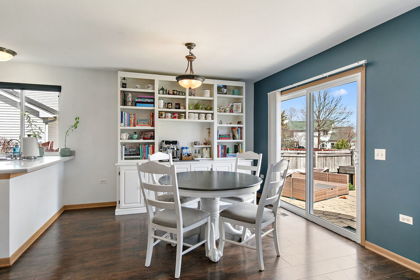 1335 Deerpath Road, Aurora, IL 60506