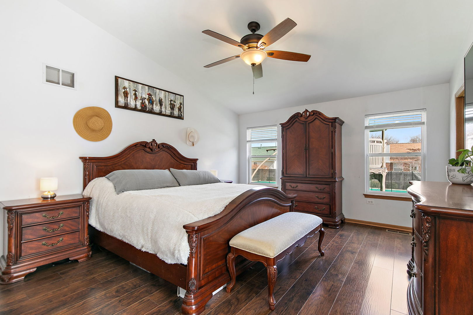 1335 Deerpath Road, Aurora, IL 60506