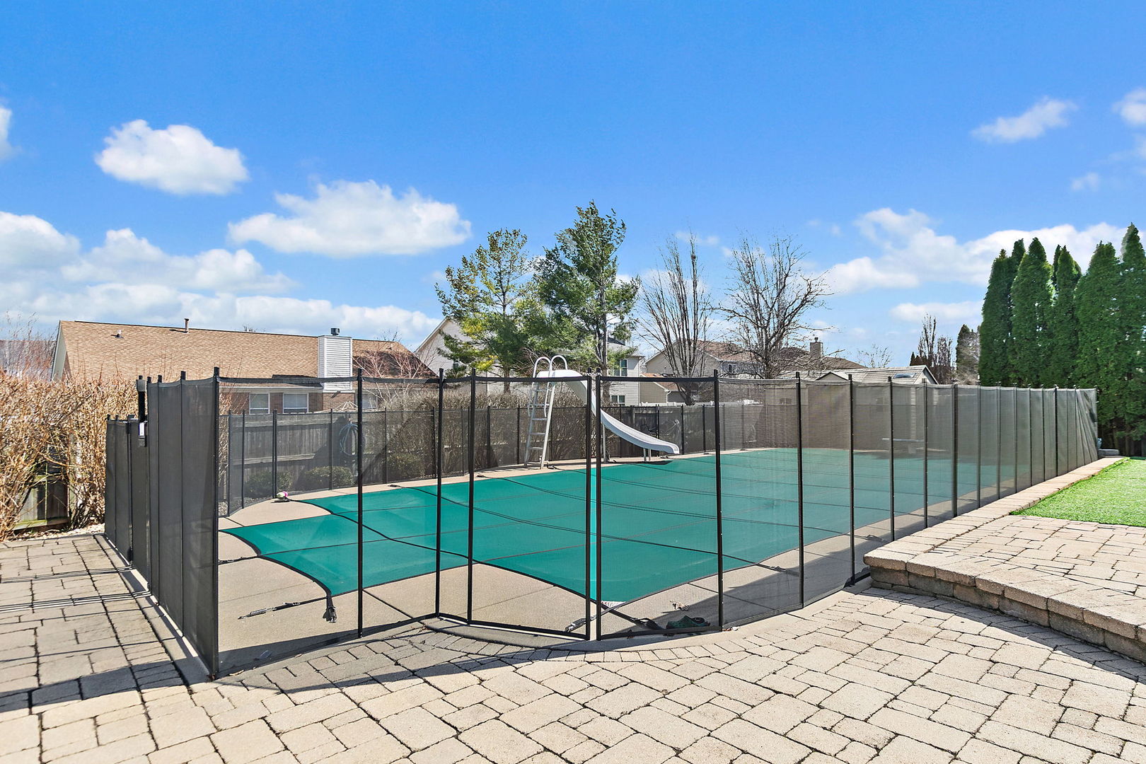 1335 Deerpath Road, Aurora, IL 60506