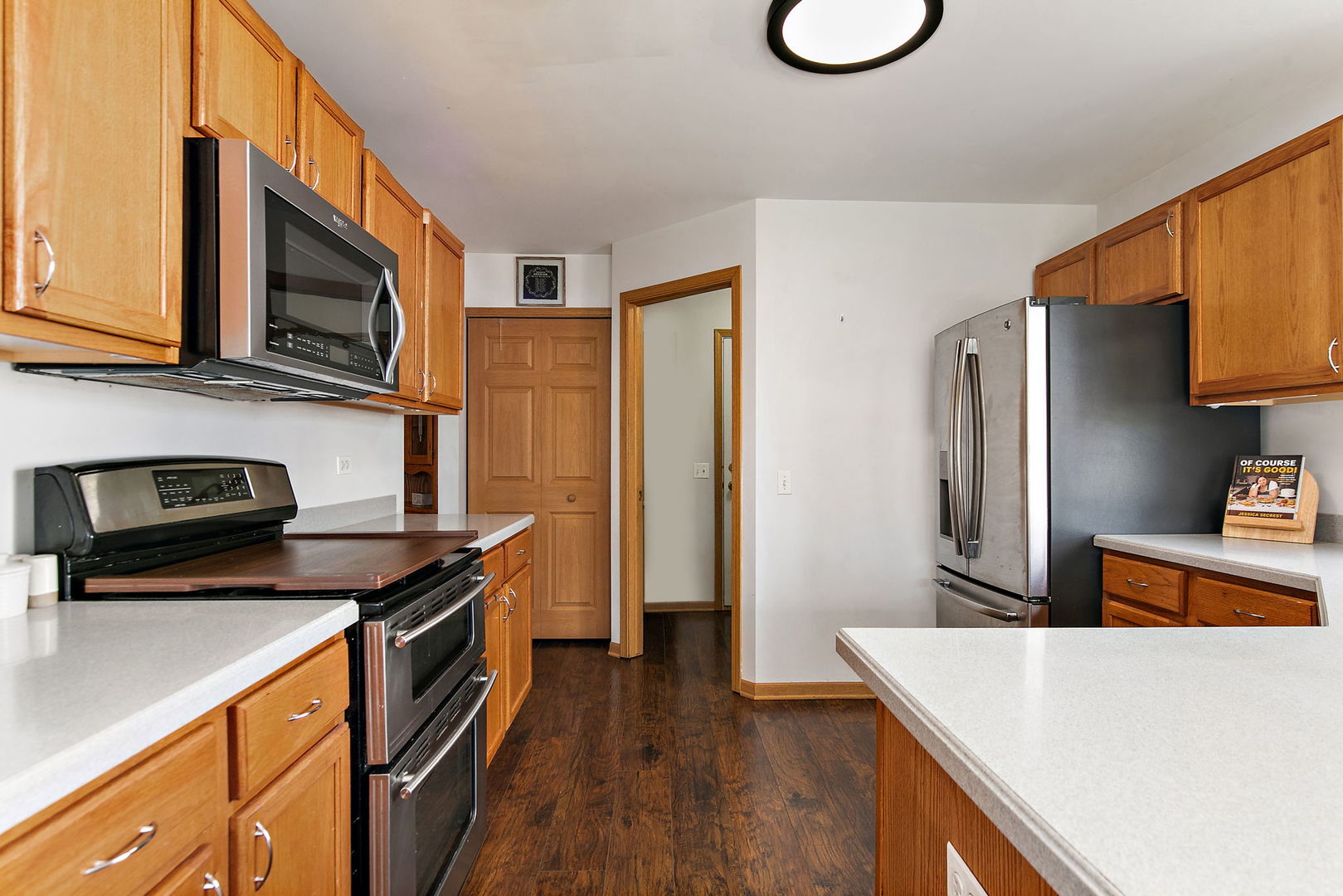 1335 Deerpath Road, Aurora, IL 60506