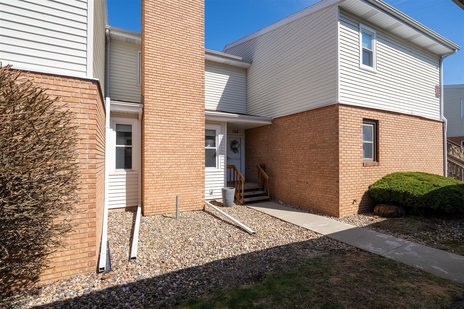 903 N Linden Street #108, Normal, IL 61761