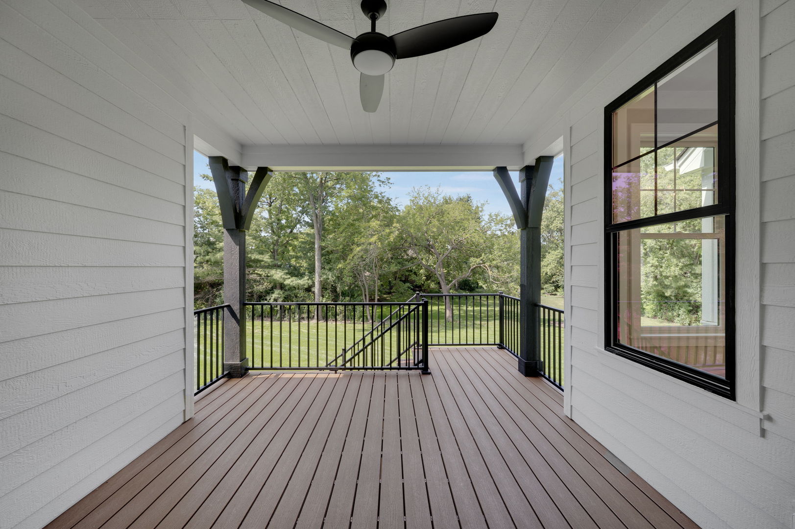 Willowbrook, IL 60527