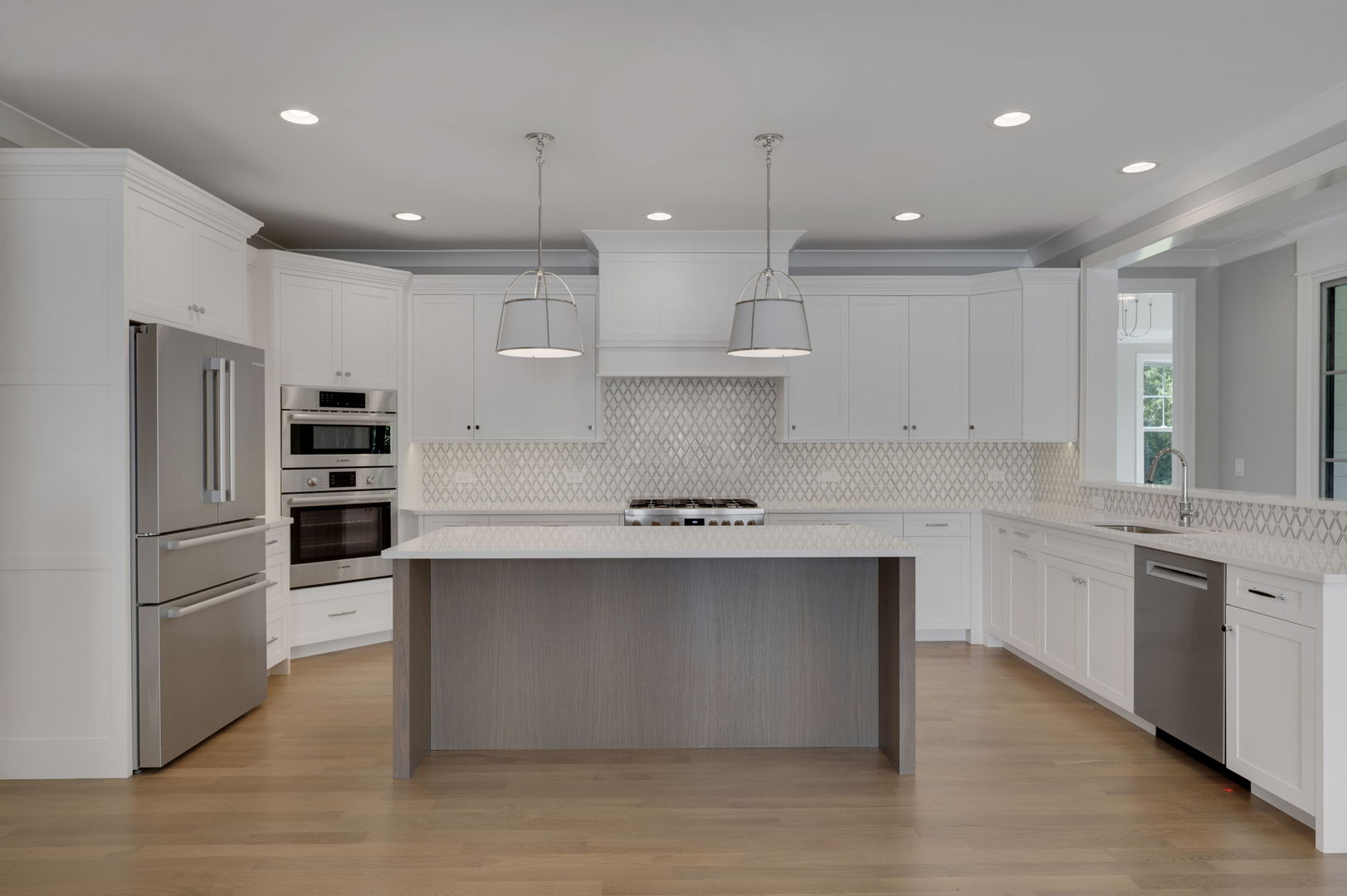 Willowbrook, IL 60527