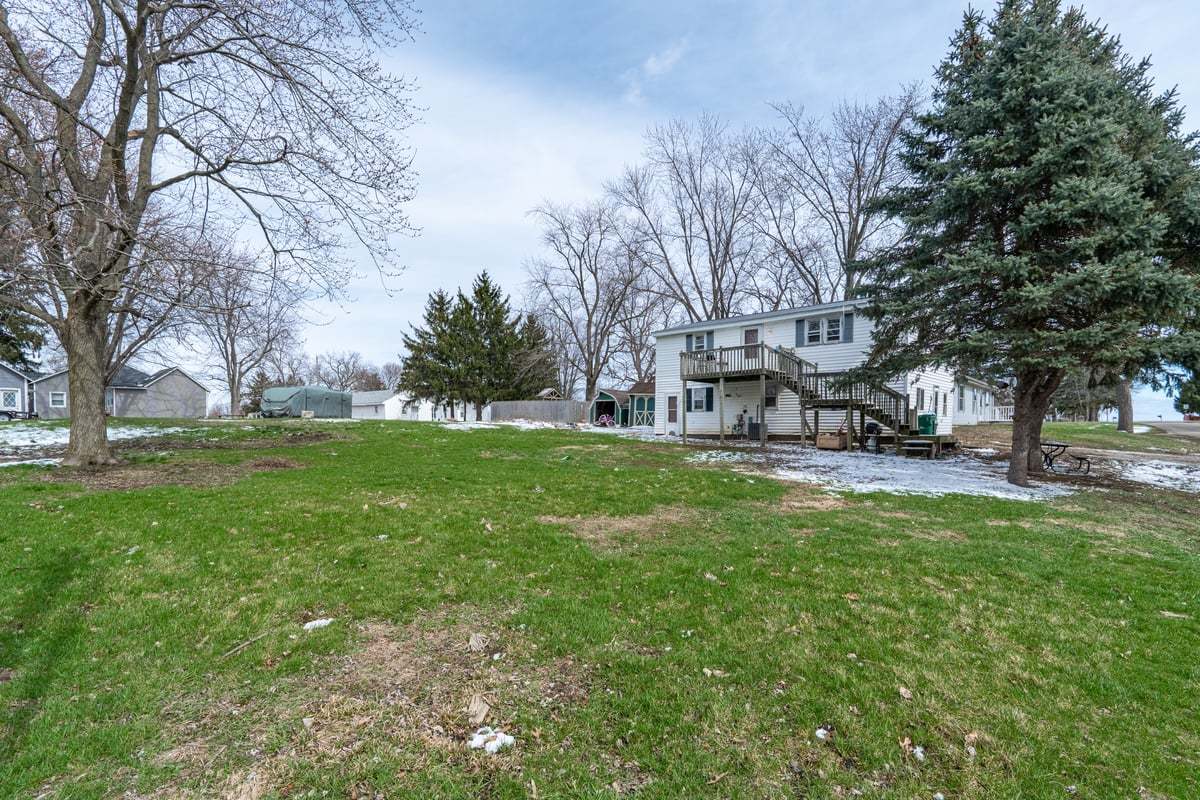 202 E Jones Street, Secor, IL 61771