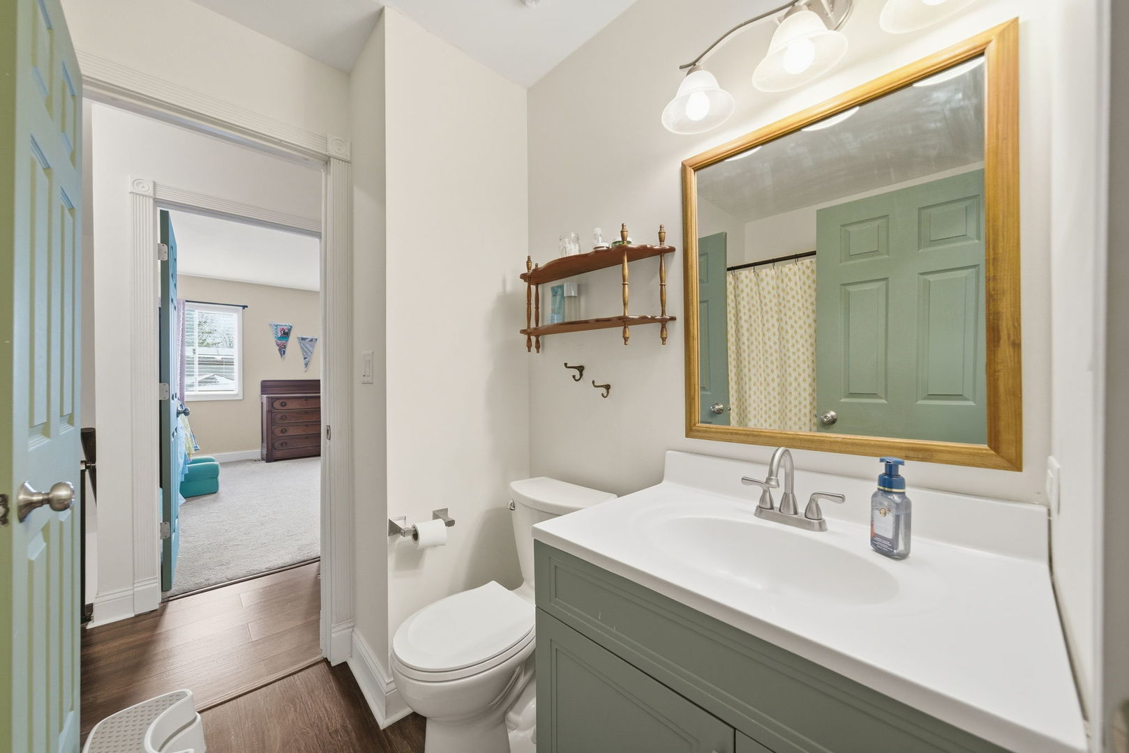 30W240 Leominster Court, Warrenville, IL 60555