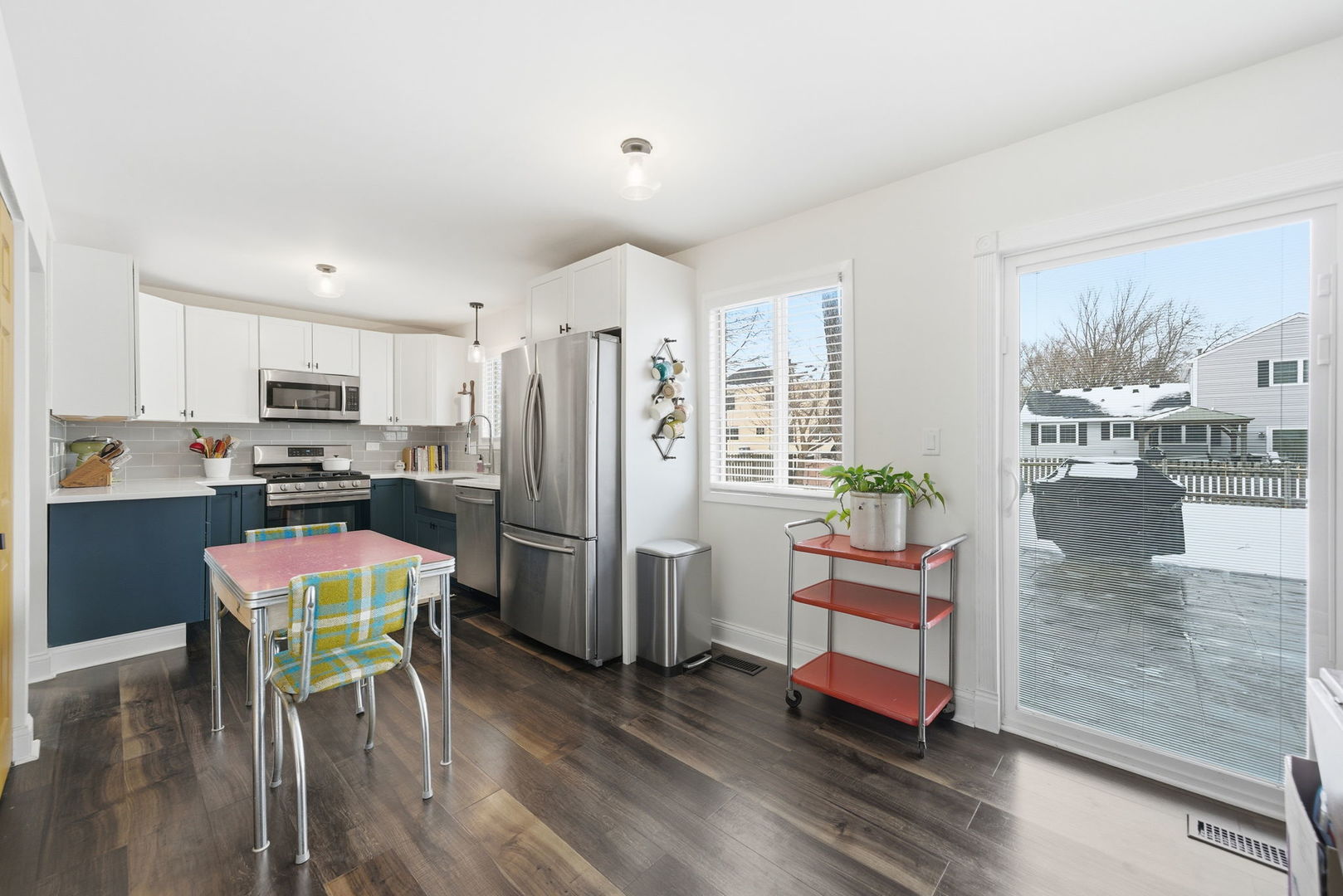 30W240 Leominster Court, Warrenville, IL 60555