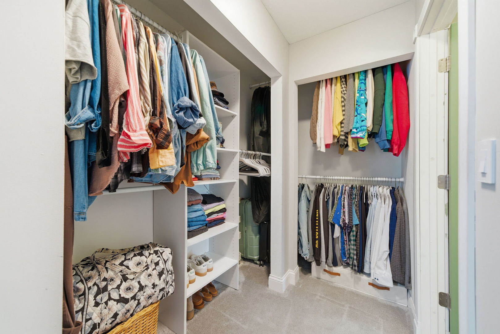 30W240 Leominster Court, Warrenville, IL 60555