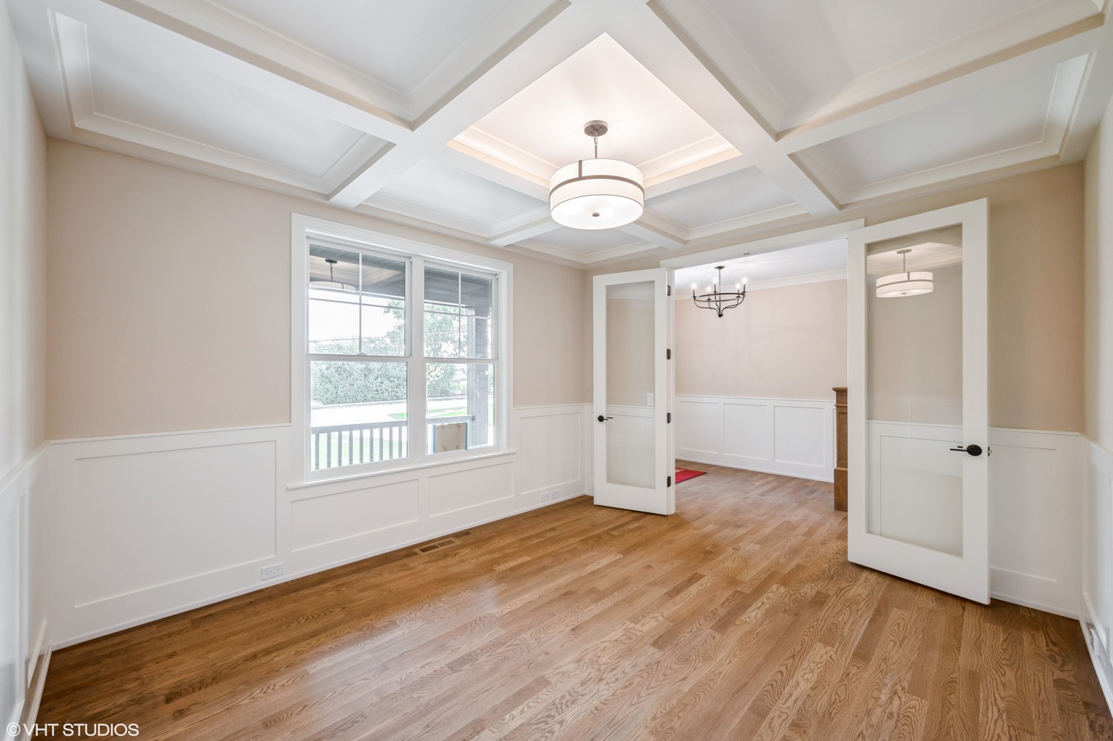 Willowbrook, IL 60527