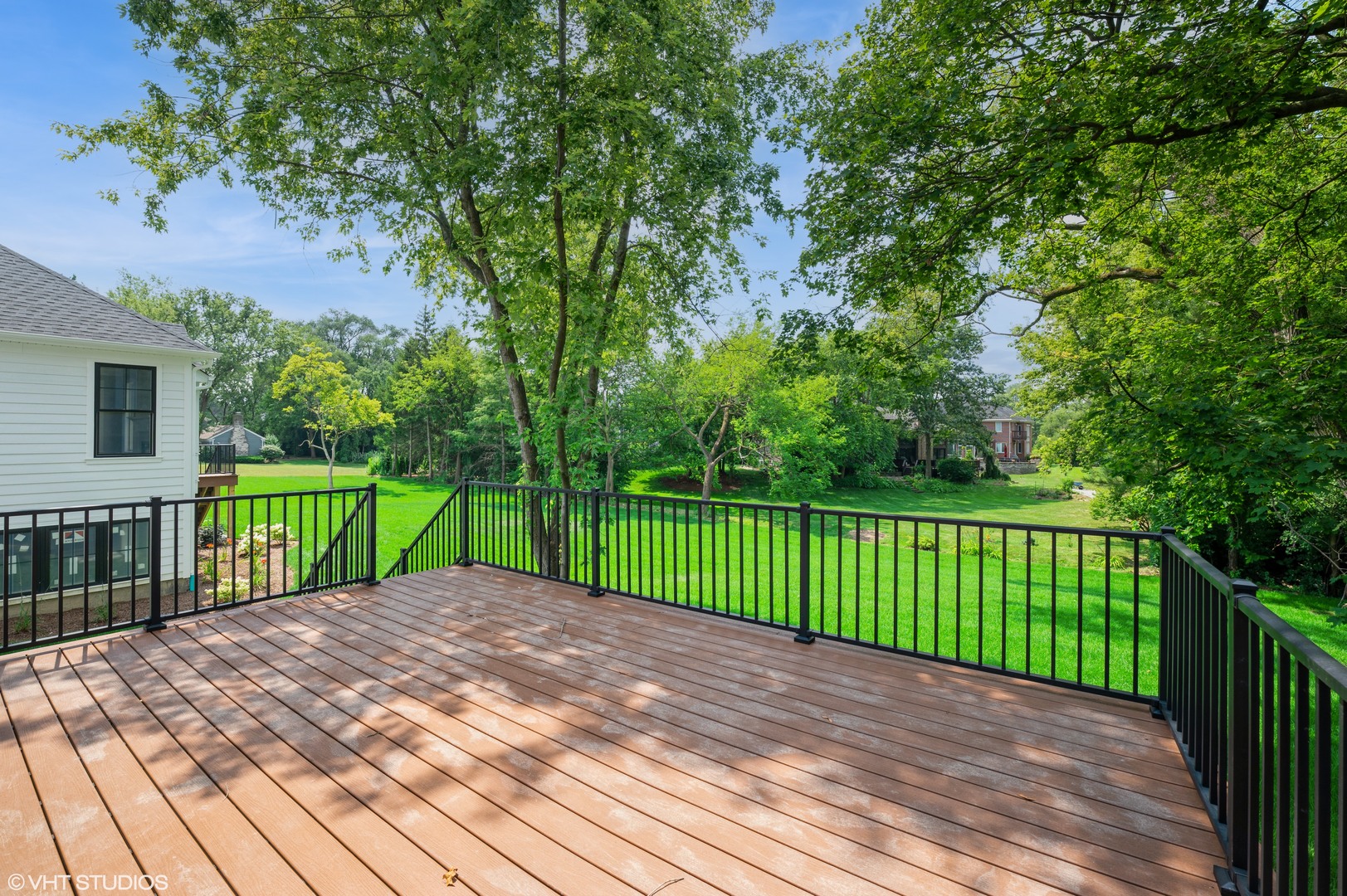 Willowbrook, IL 60527