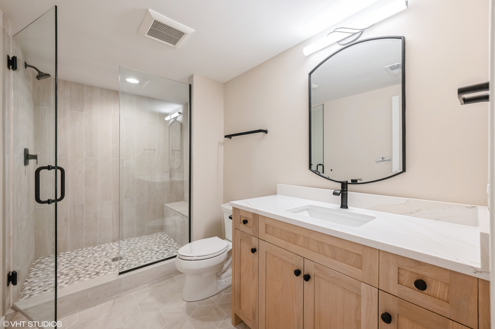 Willowbrook, IL 60527