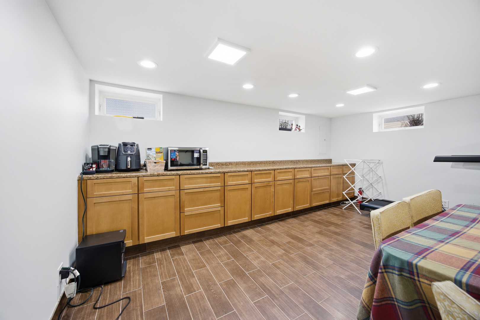 2557 Oak Street, River Grove, IL 60171