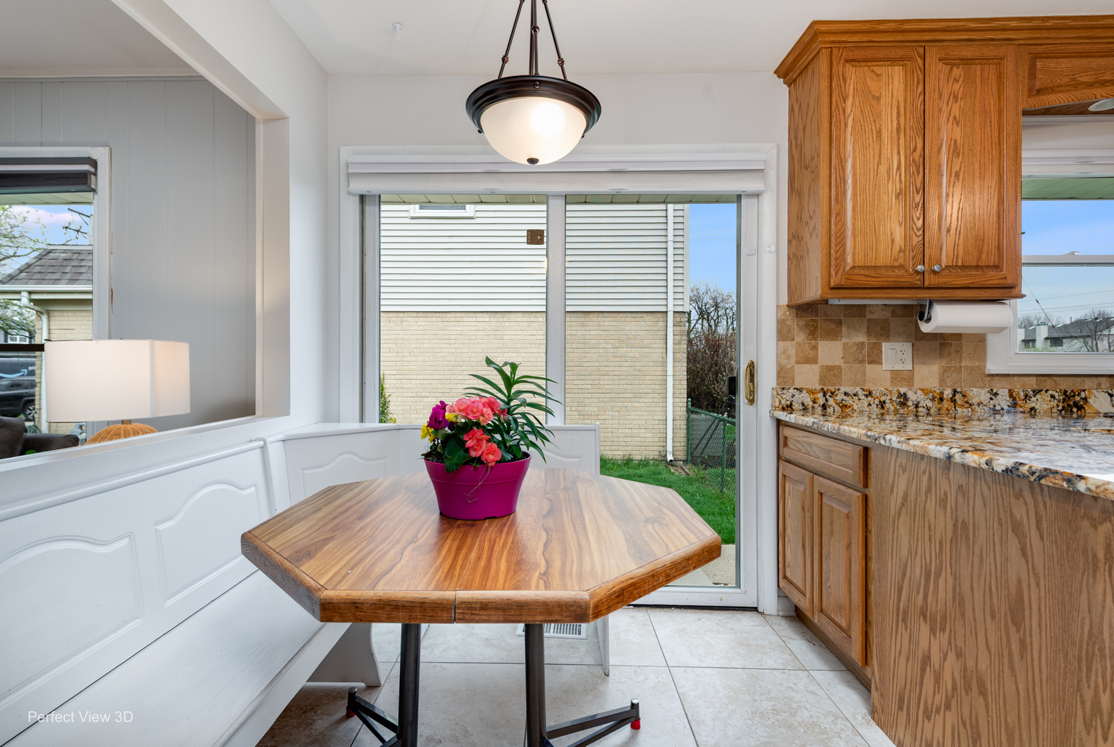 1003 W Hintz Road, Arlington Heights, IL 60004