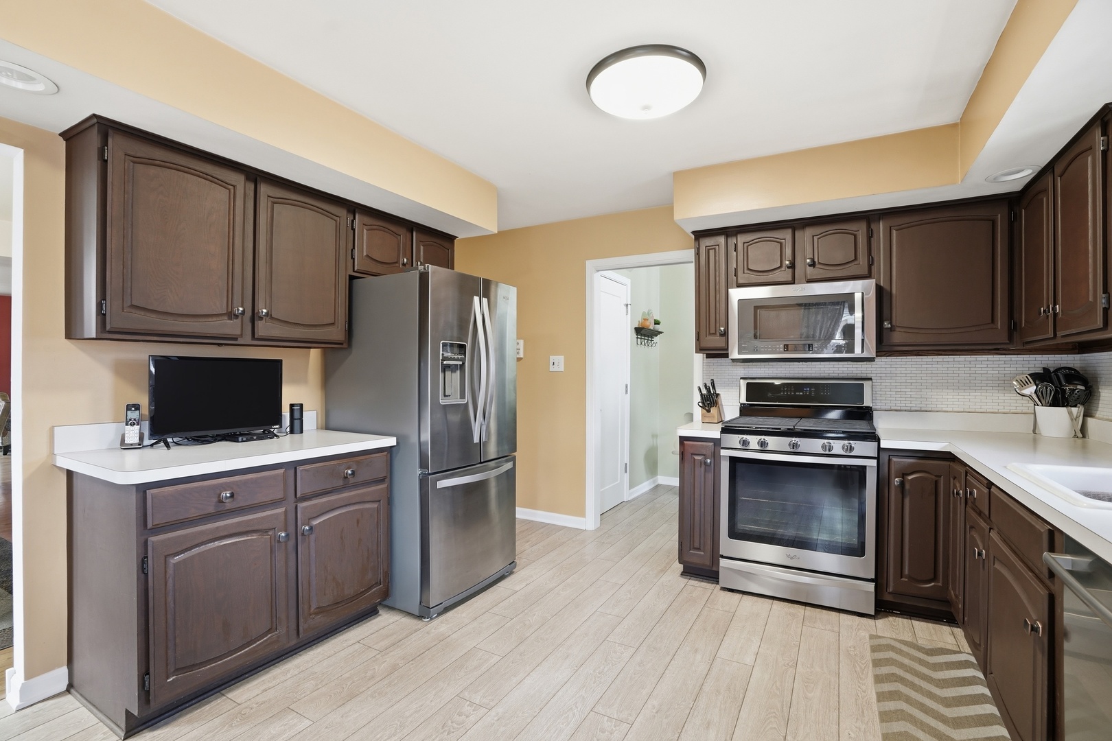 18439 Locust Street, Lansing, IL 60438