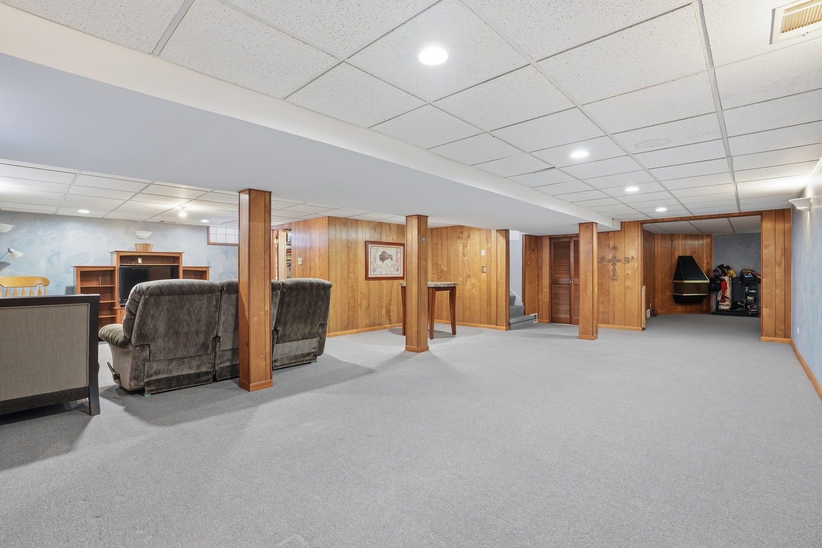 18439 Locust Street, Lansing, IL 60438