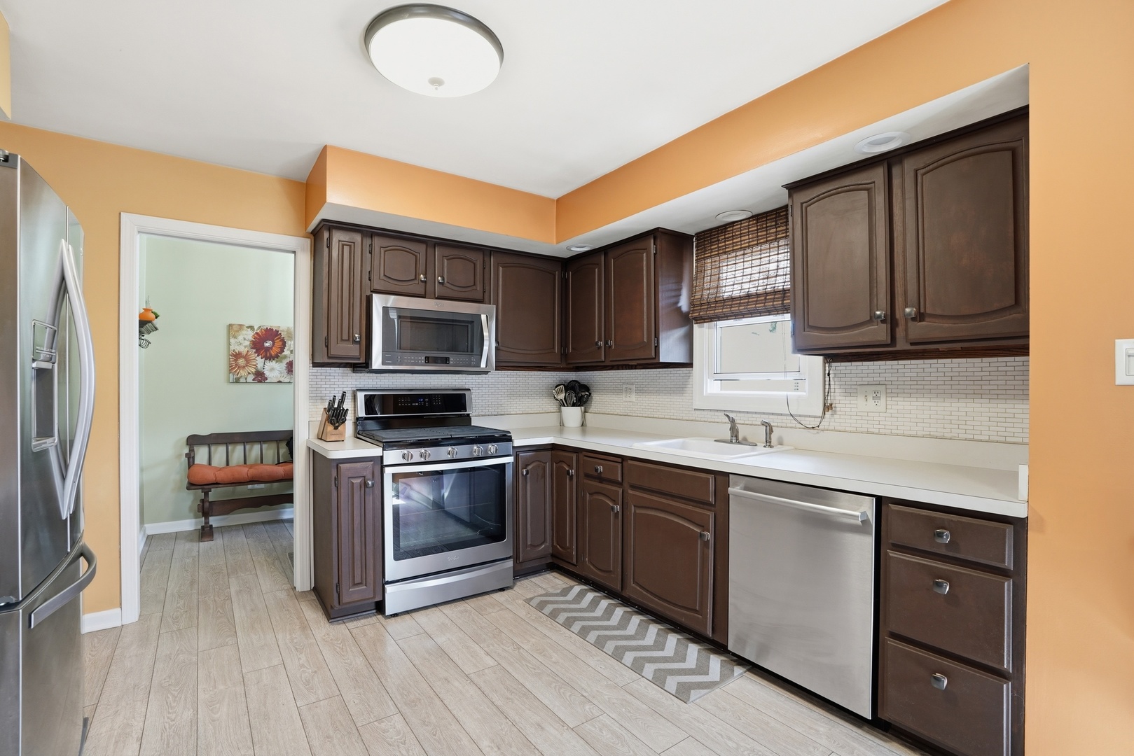 18439 Locust Street, Lansing, IL 60438