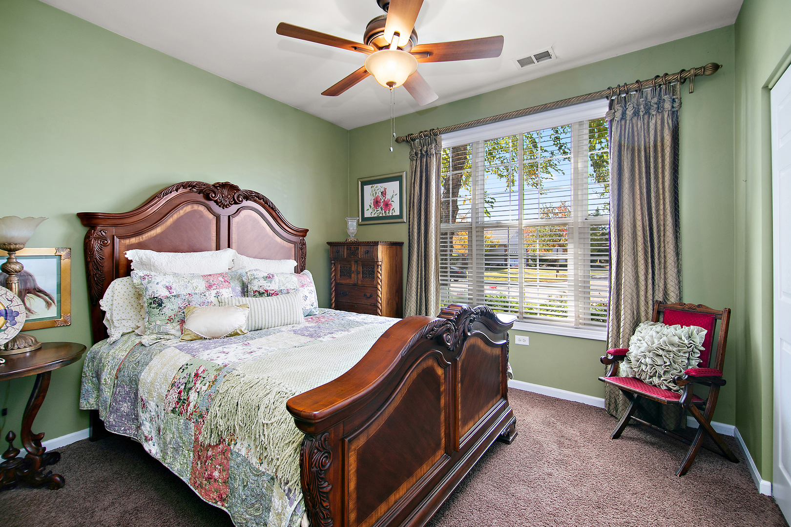 17053 Mendota Drive, Lockport, IL 60441