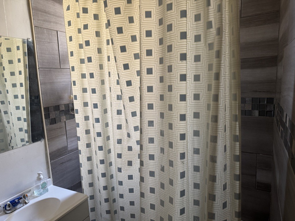 3511 W Van Buren Street, Chicago, IL 60624