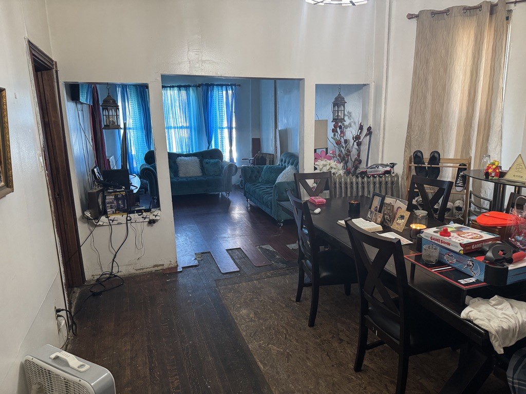 3511 W Van Buren Street, Chicago, IL 60624