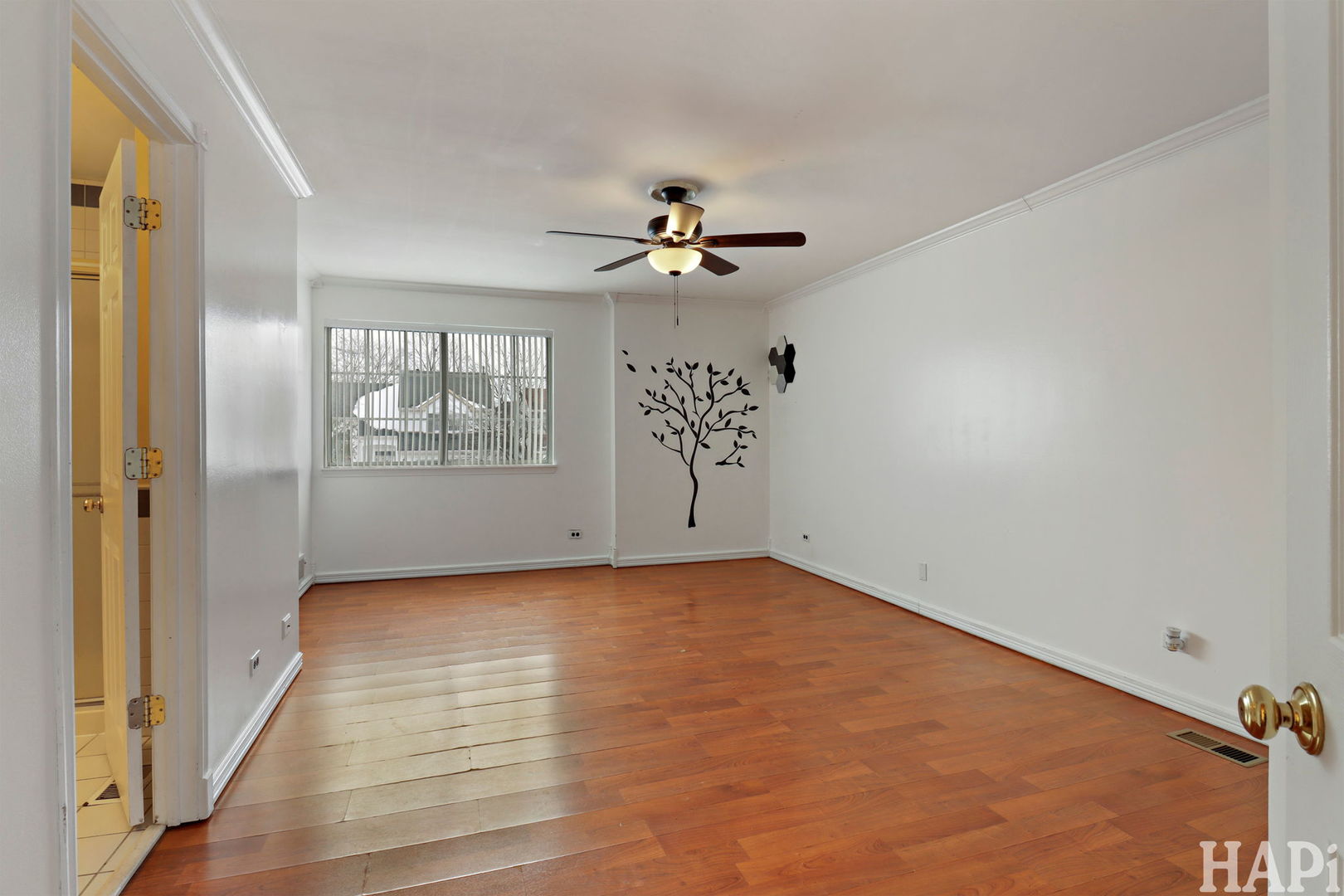 2216 N Sunrise Drive, Round Lake Beach, IL 60073