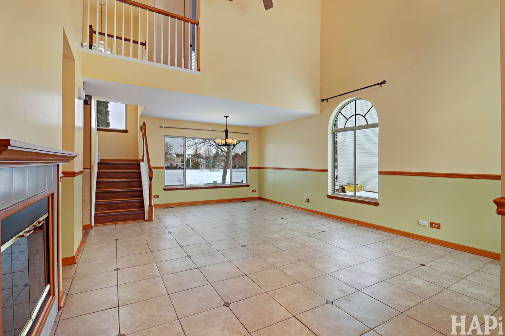 2216 N Sunrise Drive, Round Lake Beach, IL 60073