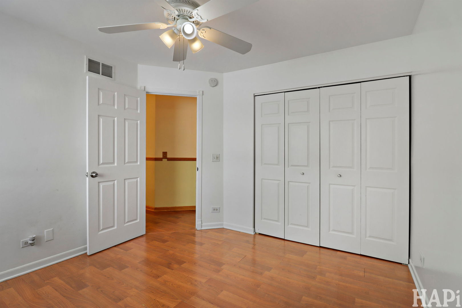 2216 N Sunrise Drive, Round Lake Beach, IL 60073