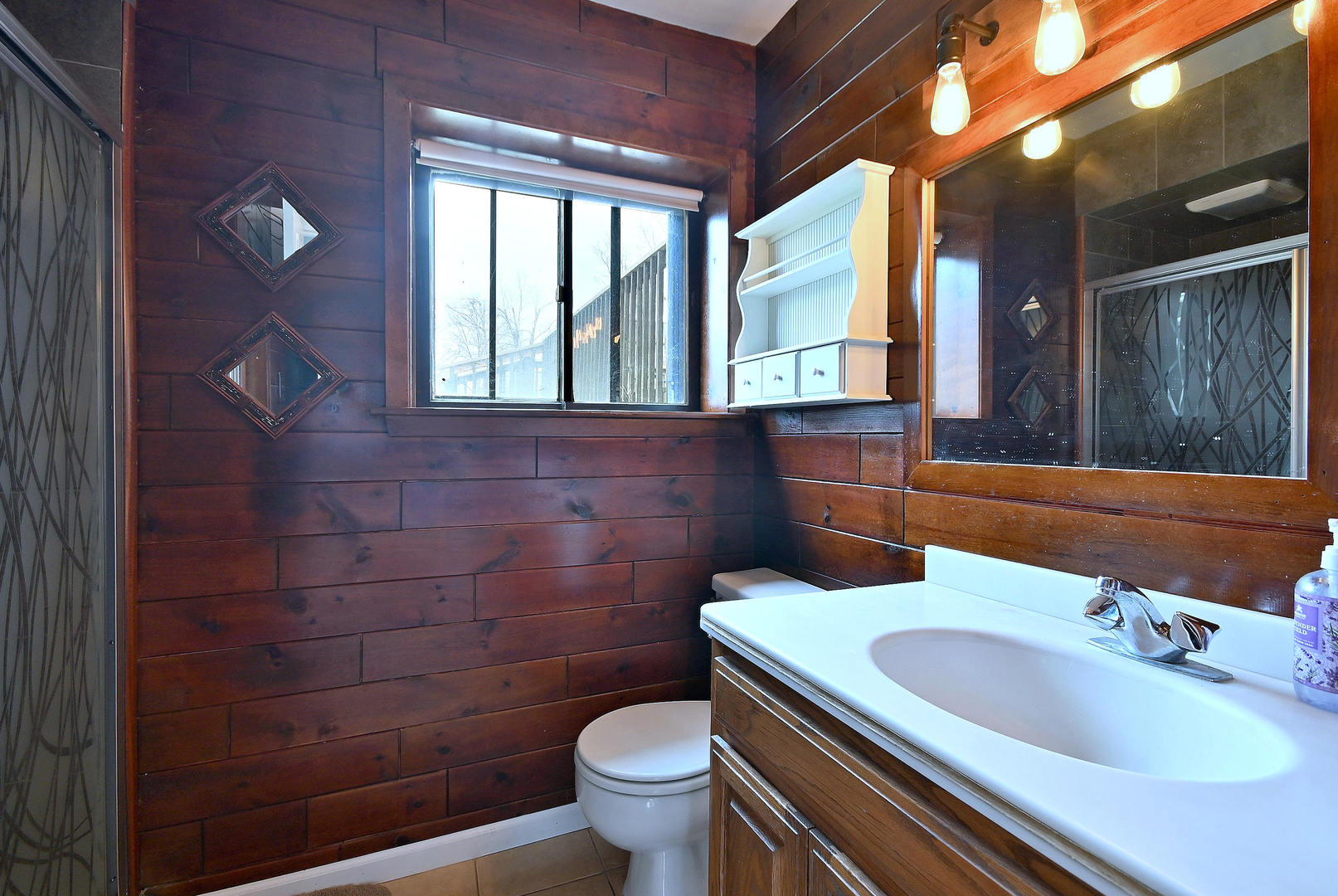 966 Aberdeen Drive, Crystal Lake, IL 60014