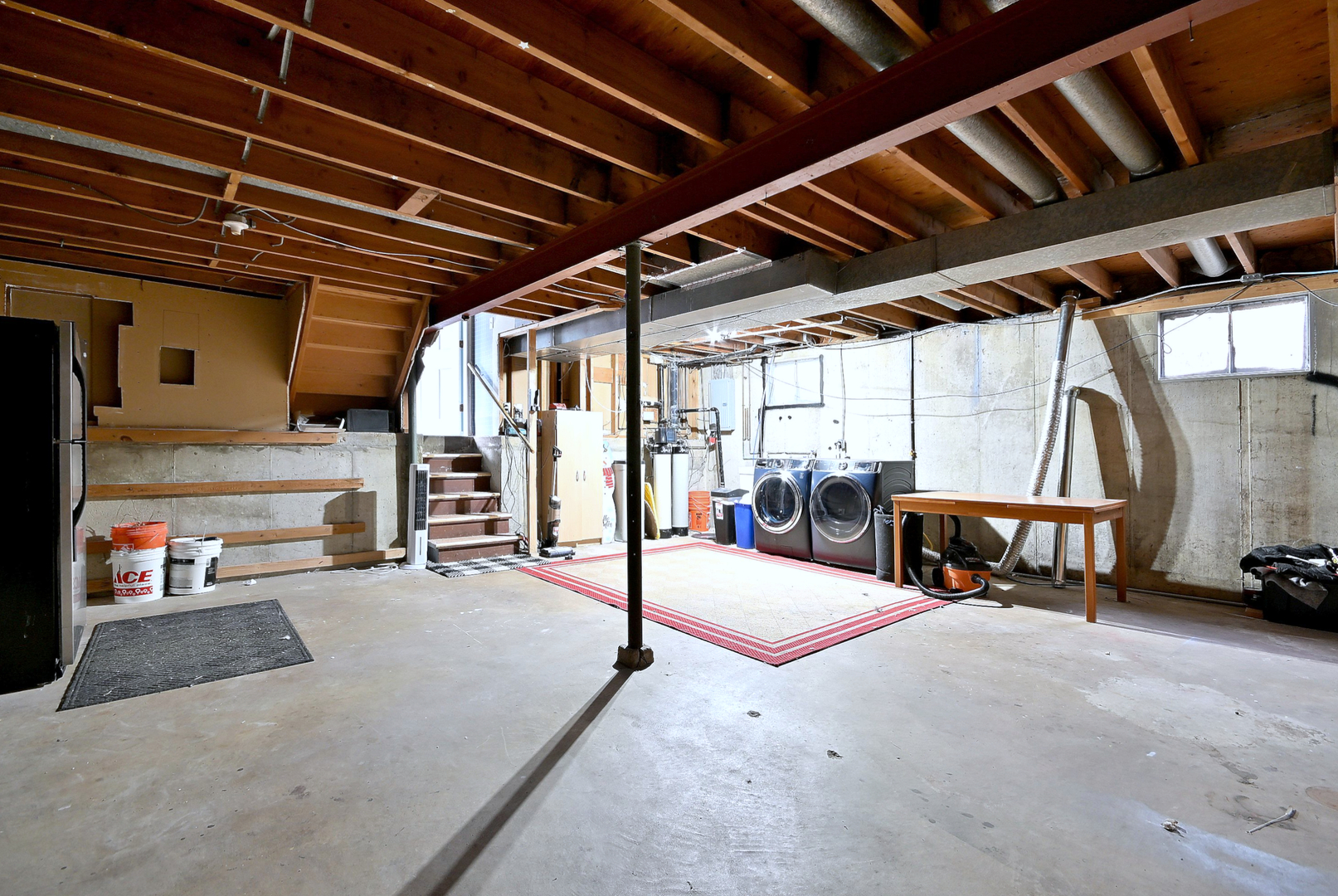 966 Aberdeen Drive, Crystal Lake, IL 60014