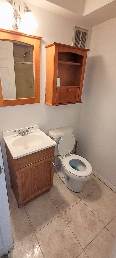 7929 W GRAND Avenue #101, Elmwood Park, IL 60707