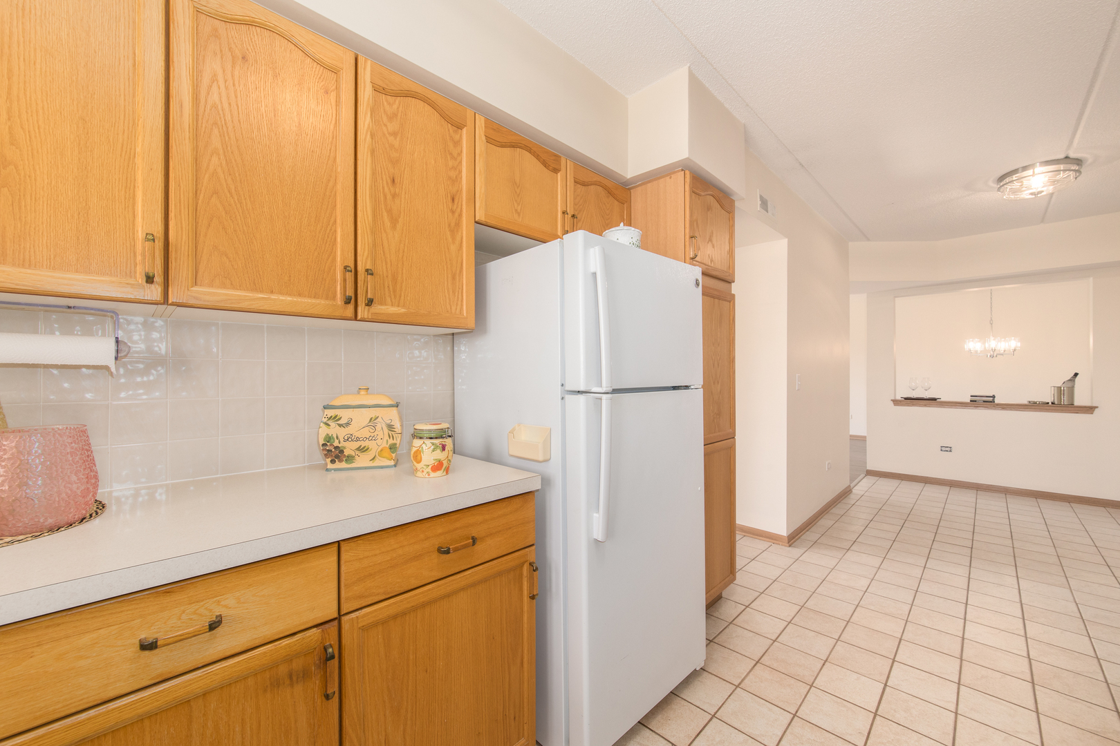 1636 Ashland Avenue #402, Des Plaines, IL 60016