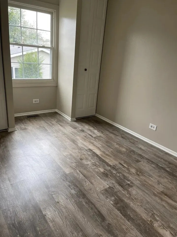 7609 Bristol Lane #E, Hanover Park, IL 60133