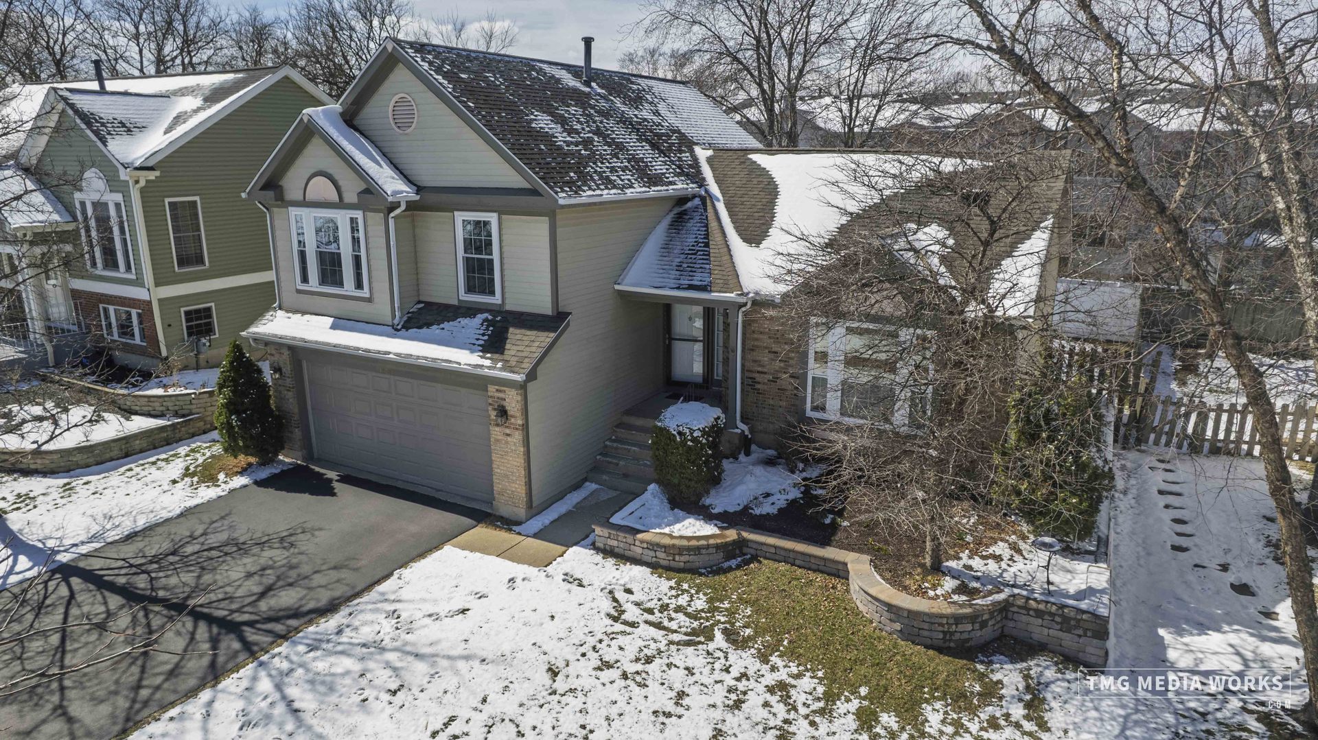 3540 Fairfax Court, Aurora, IL 60504