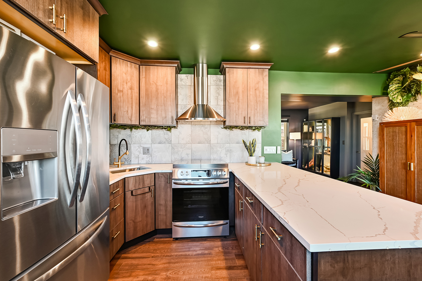 75 E Harris Avenue #3C, La Grange, IL 60525