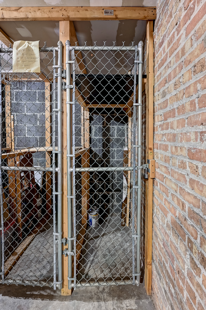 75 E Harris Avenue #3C, La Grange, IL 60525