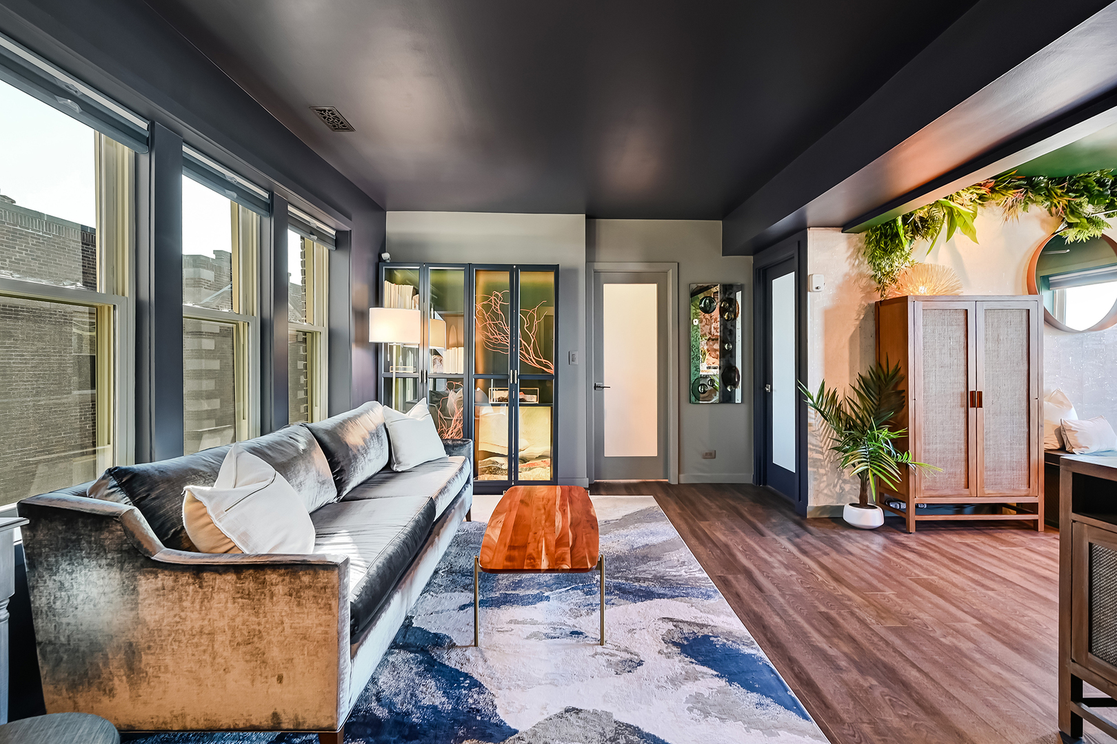 75 E Harris Avenue #3C, La Grange, IL 60525