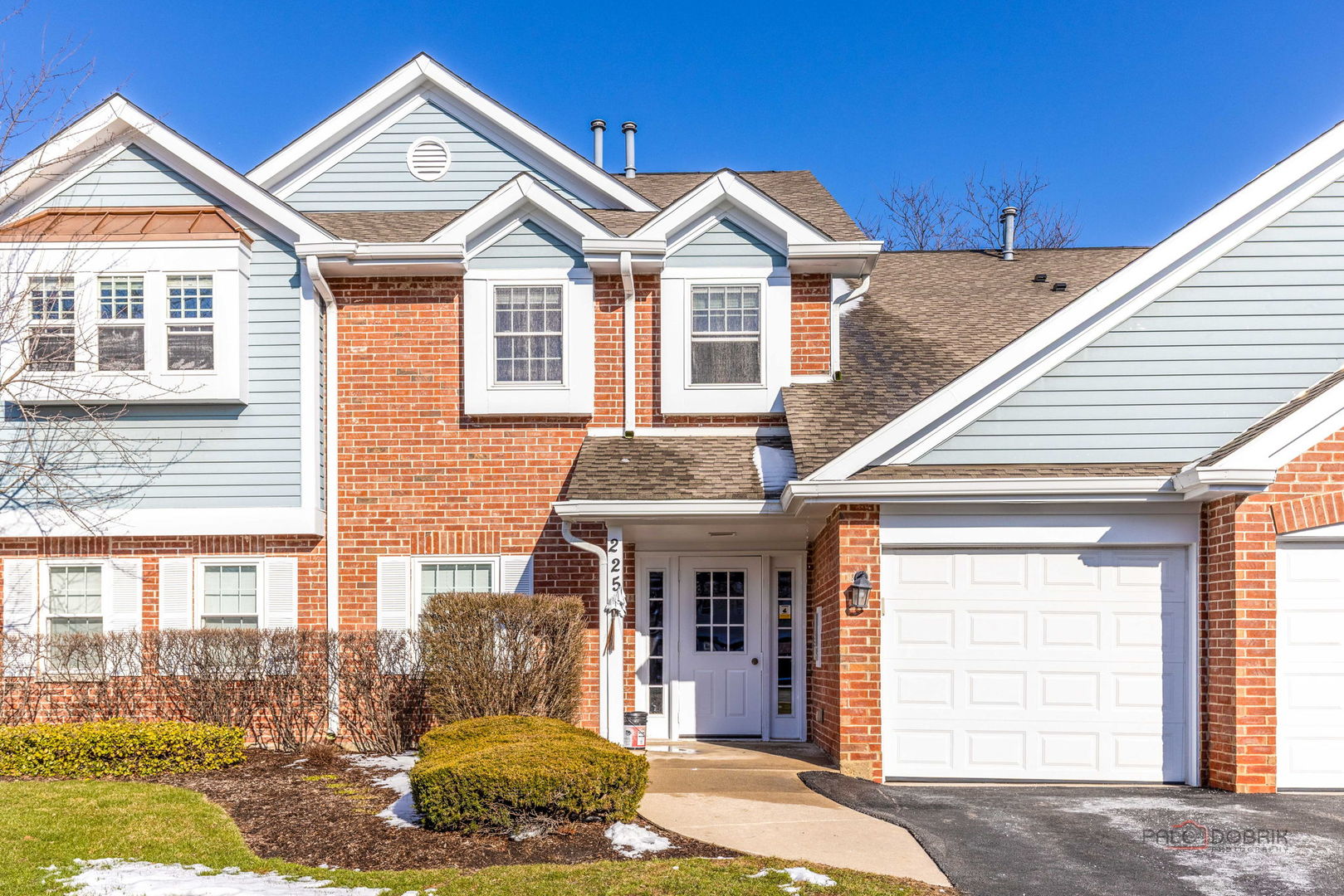 225 WINNSBORO Court #6B, Schaumburg, IL 60193